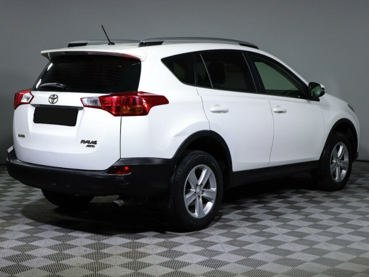 Toyota RAV4, 2013