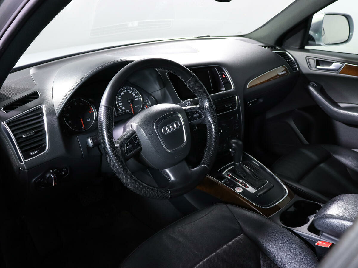 Audi Q5, 2010