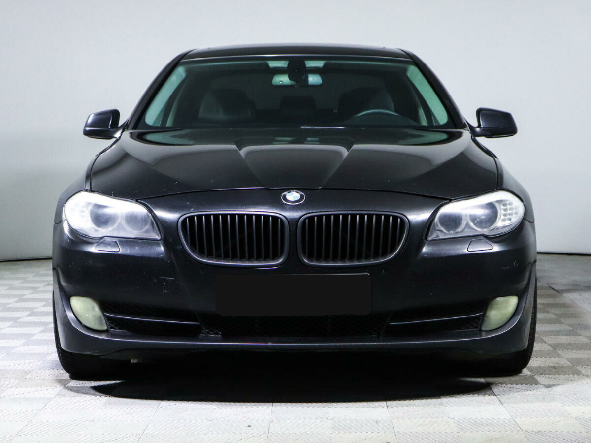 BMW 5 серии 523i, 2011
