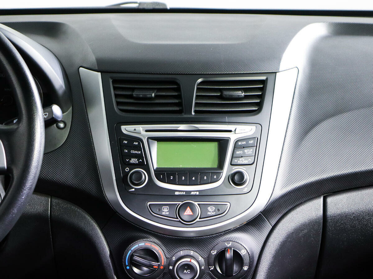 Hyundai Solaris, 2011