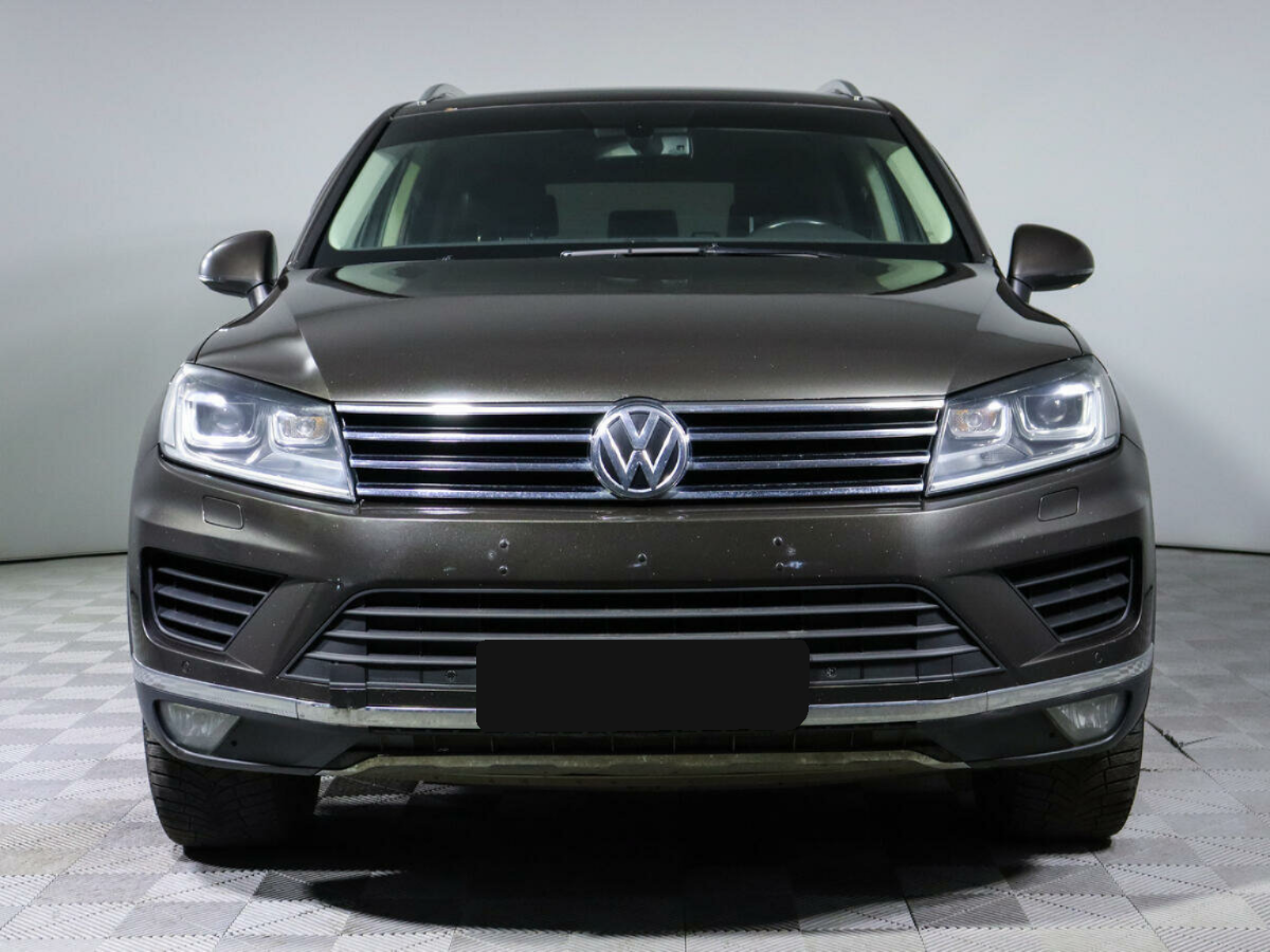 Volkswagen Touareg, 2015