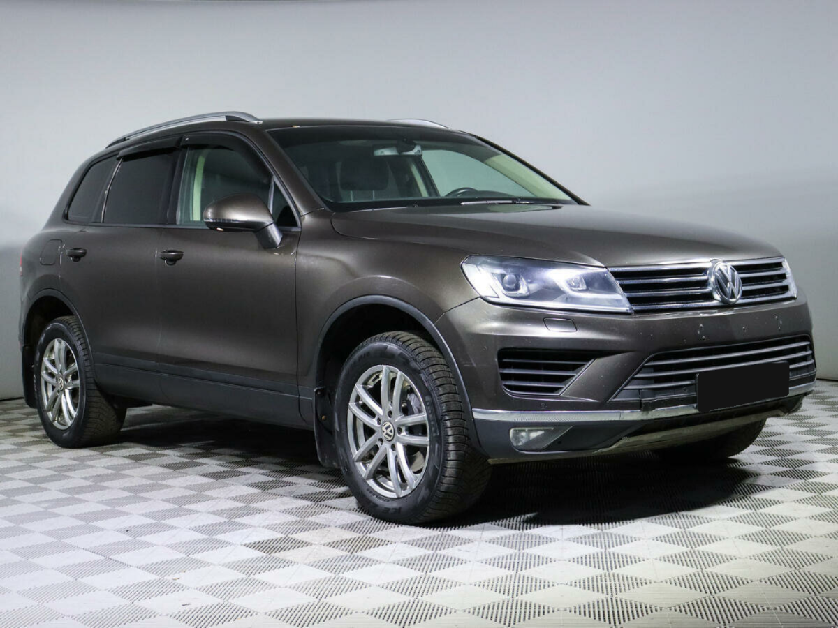 Volkswagen Touareg, 2015