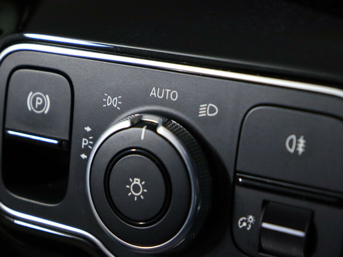 Mercedes-Benz A-Класс 200, 2020