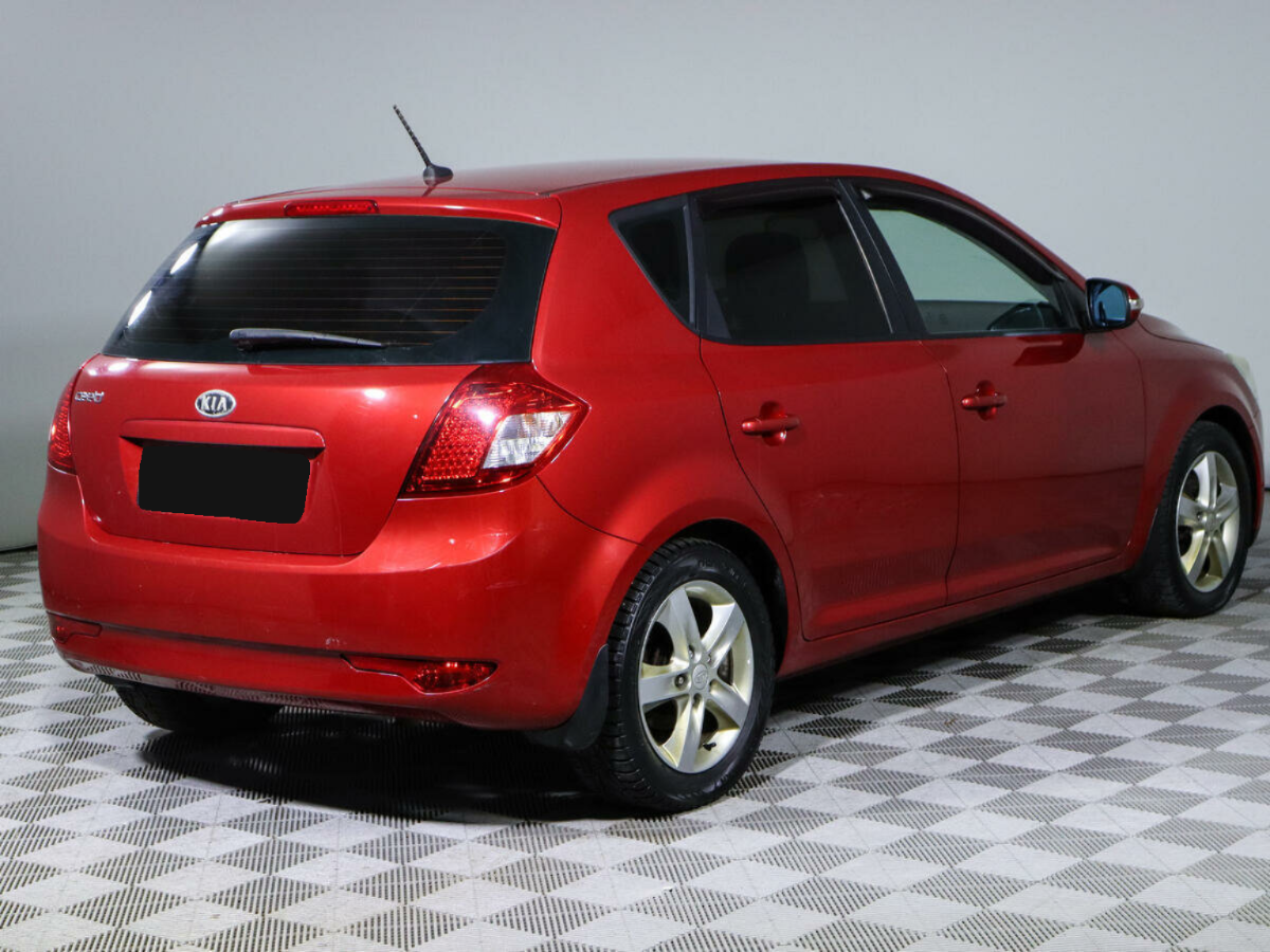 Kia Ceed, 2011