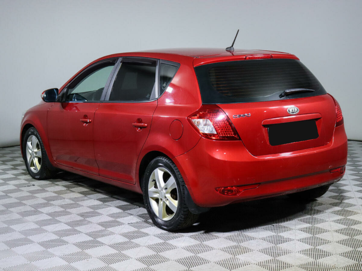 Kia Ceed, 2011