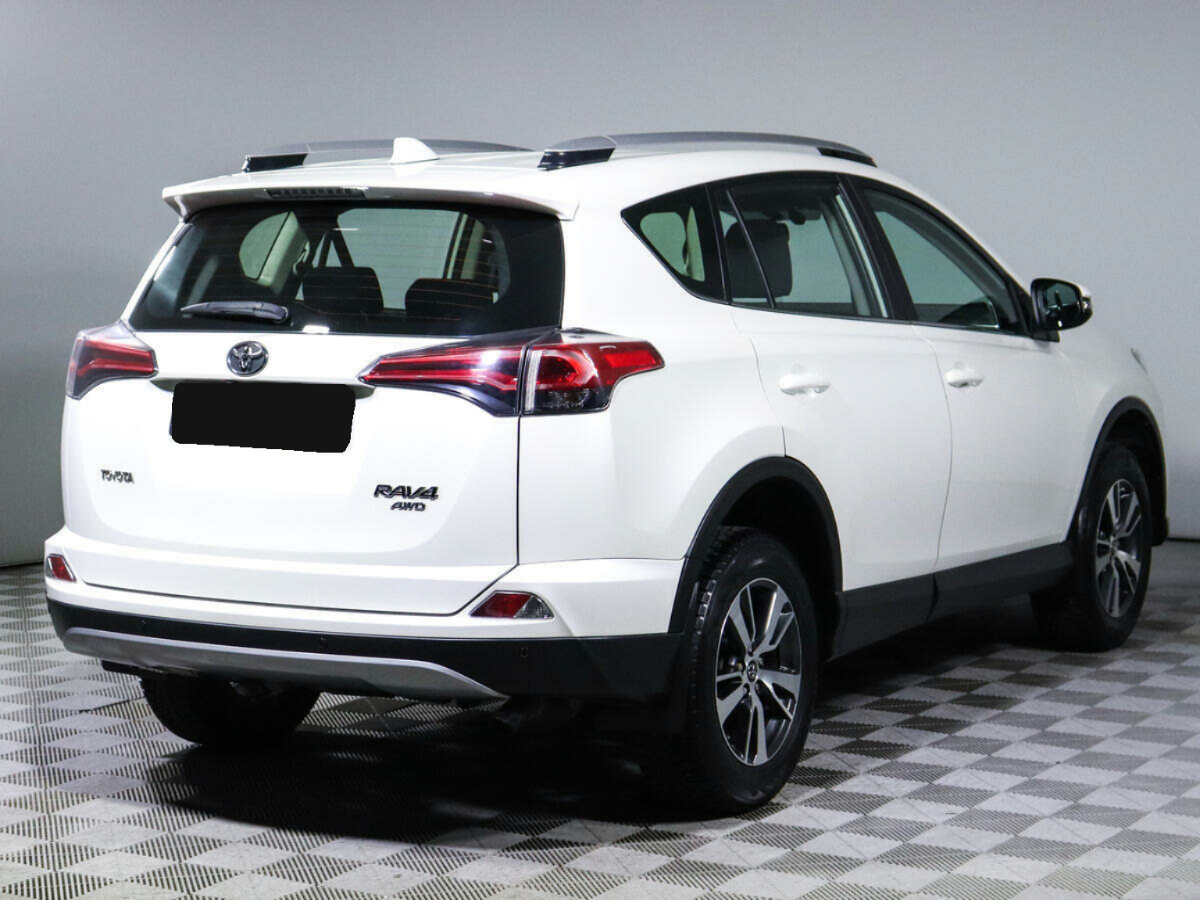 Toyota RAV4, 2017