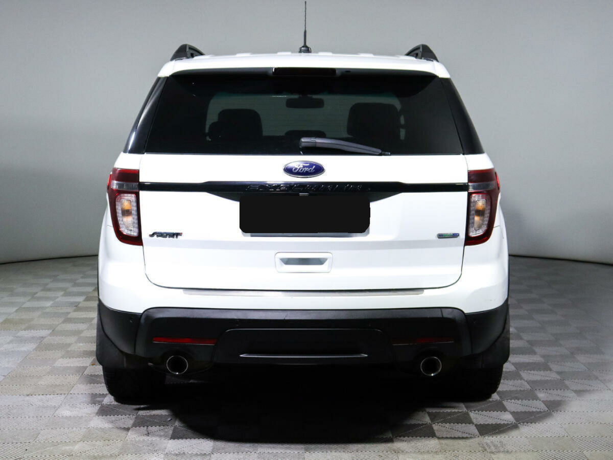 Ford Explorer Sport, 2014