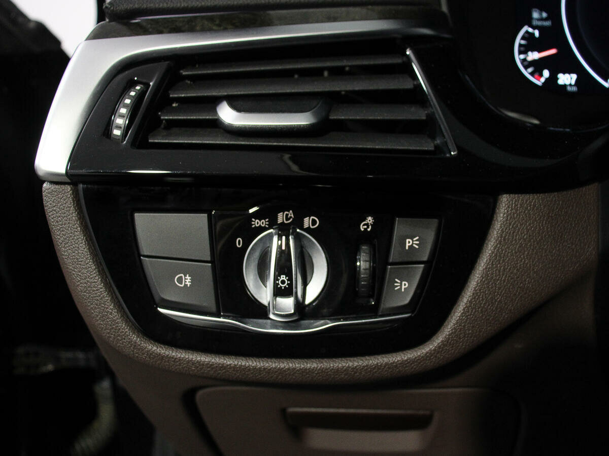 BMW 5 серии M550d xDrive, 2019