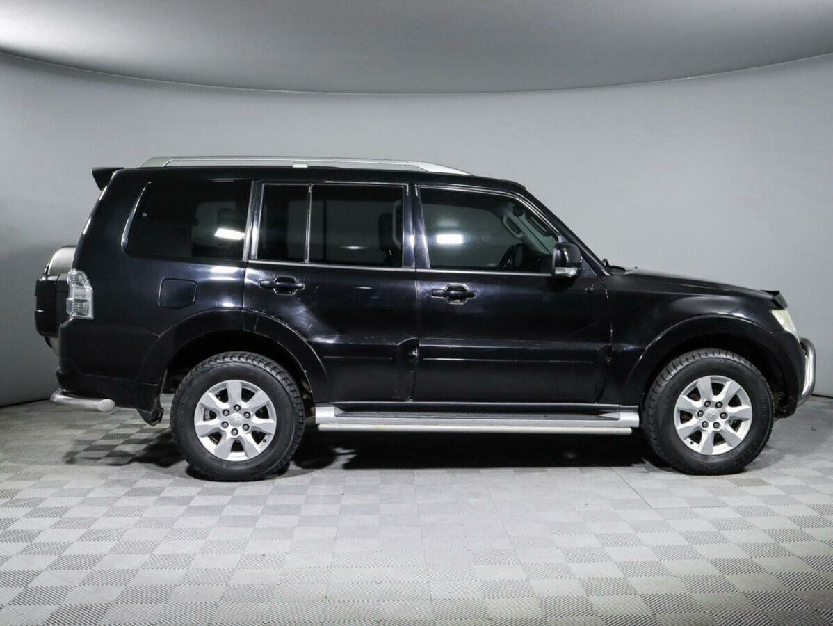 Mitsubishi Pajero, 2011