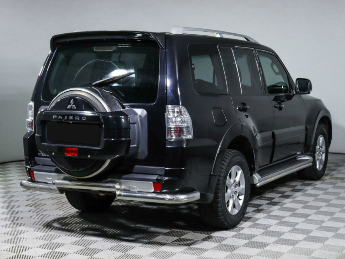 Mitsubishi Pajero, 2011