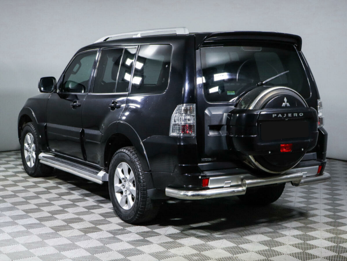 Mitsubishi Pajero, 2011