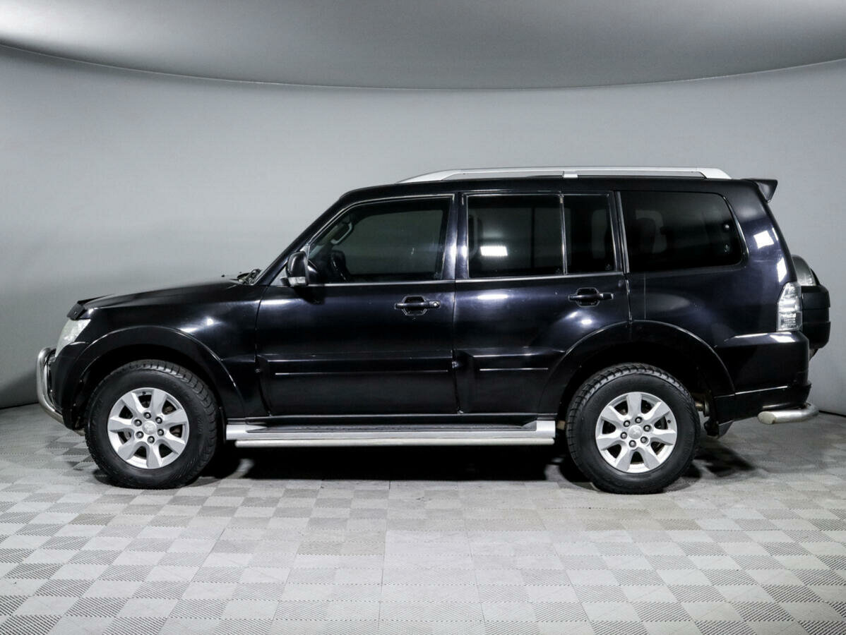 Mitsubishi Pajero, 2011
