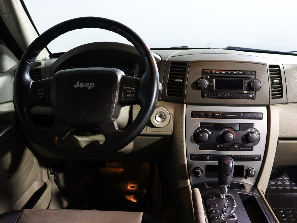 Jeep Grand Cherokee, 2006