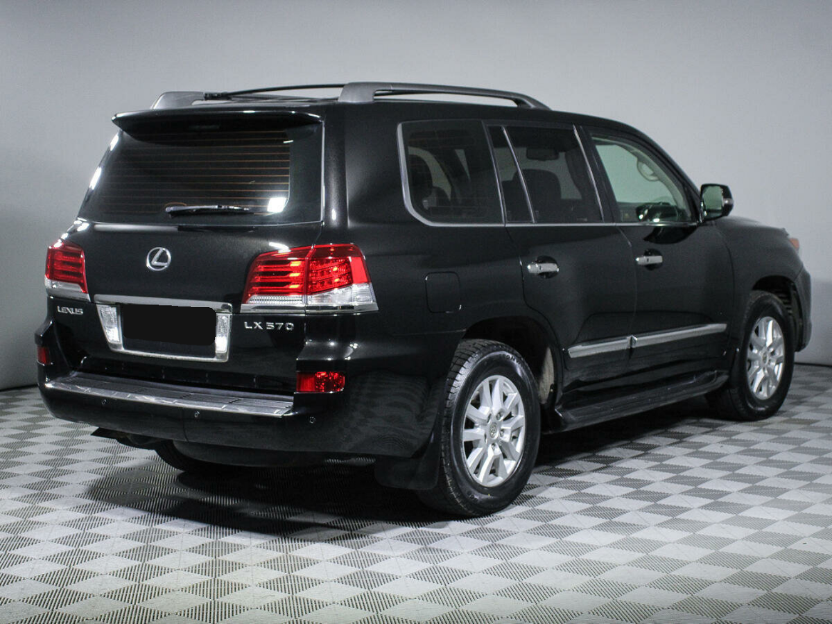 Lexus LX 570, 2012