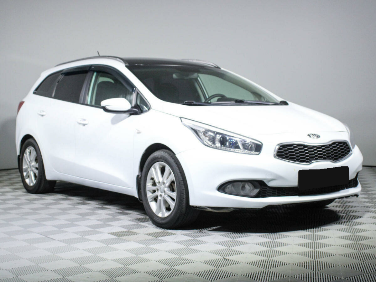 Kia Ceed, 2013