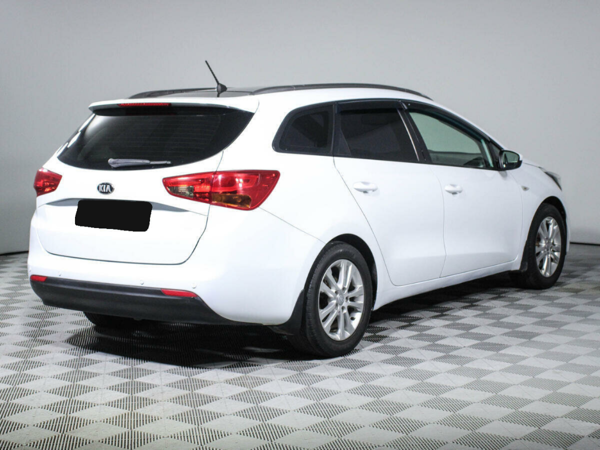 Kia Ceed, 2013