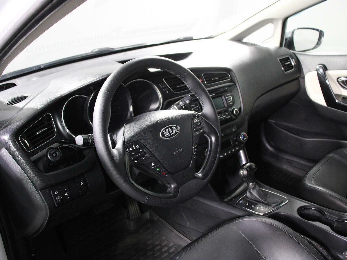 Kia Ceed, 2013
