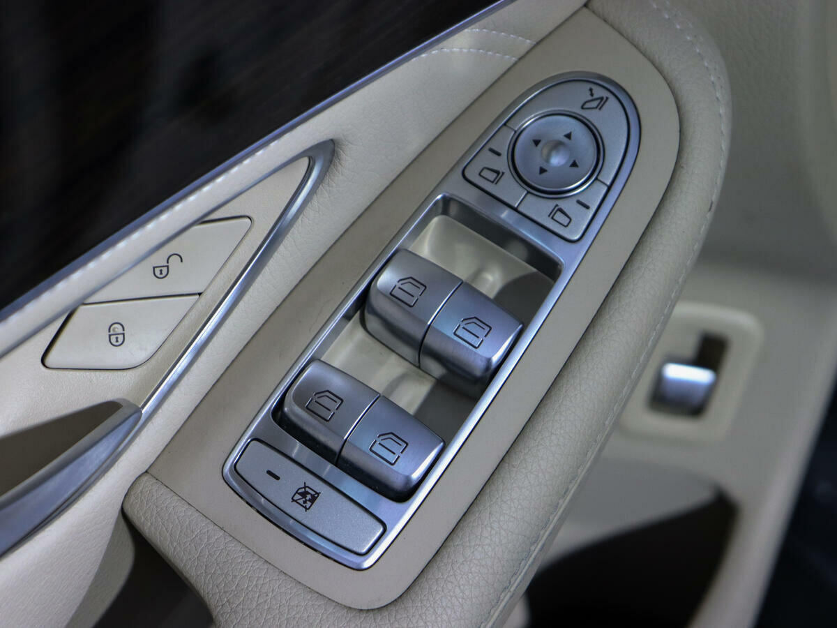 Mercedes-Benz GLC 300, 2016