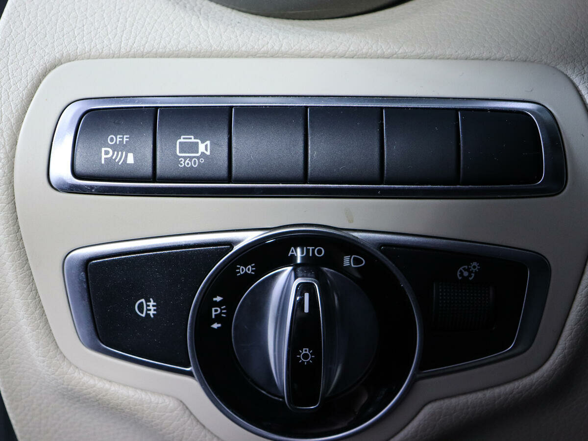 Mercedes-Benz GLC 300, 2016