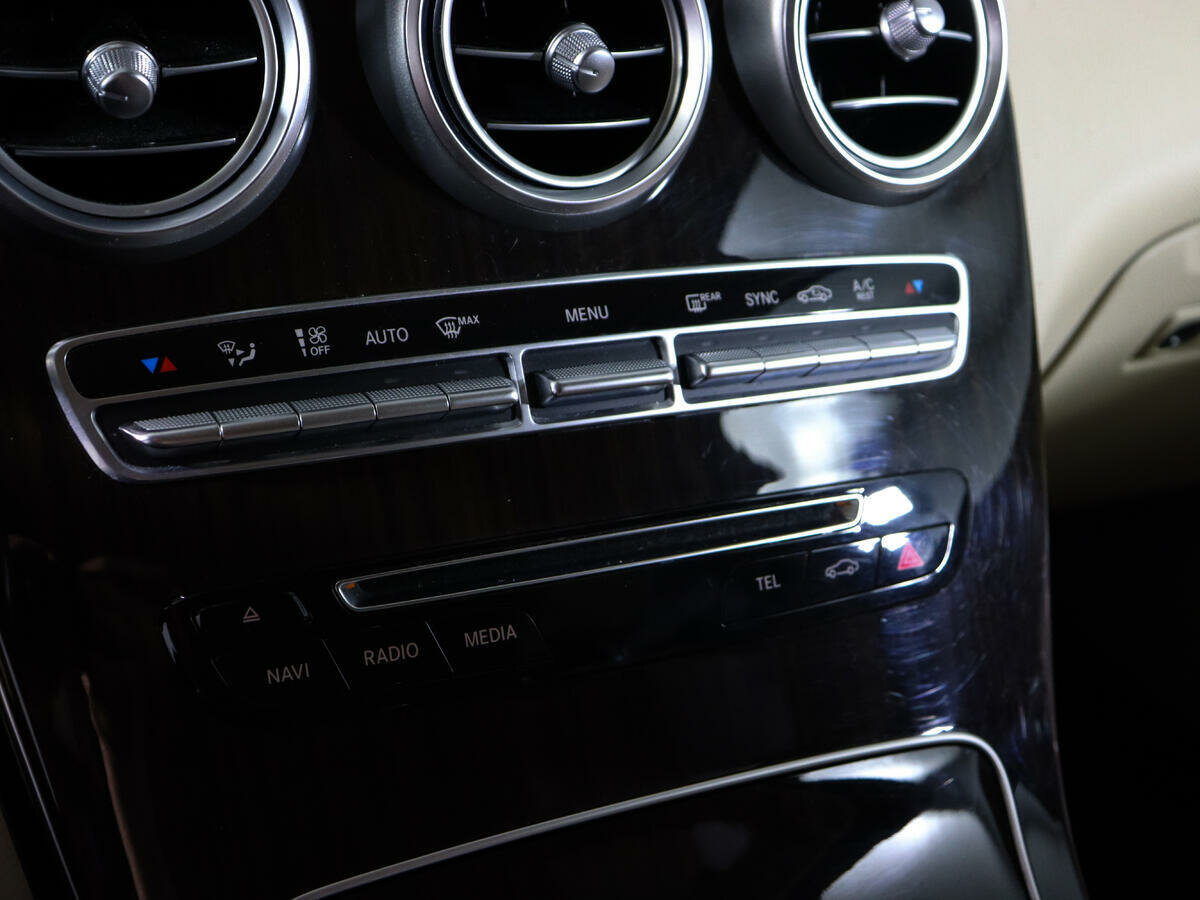 Mercedes-Benz GLC 300, 2016