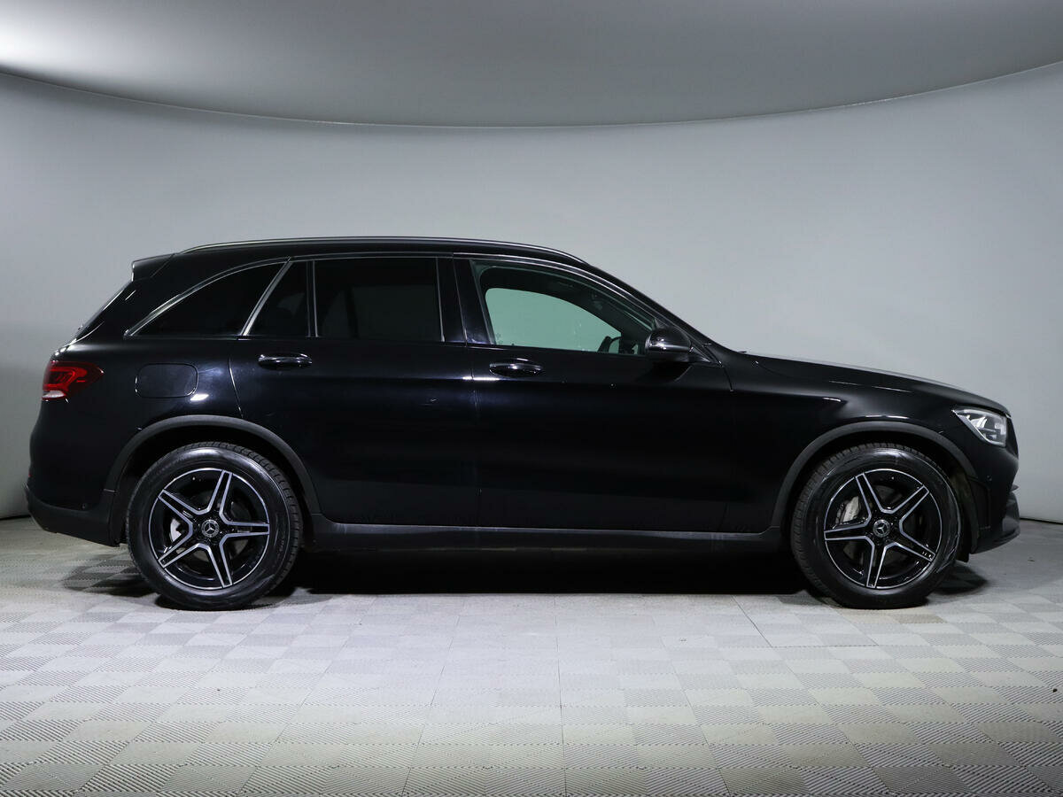 Mercedes-Benz GLC 300, 2020