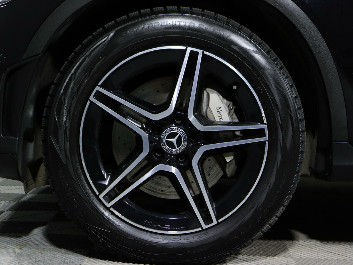 Mercedes-Benz GLC 300, 2020