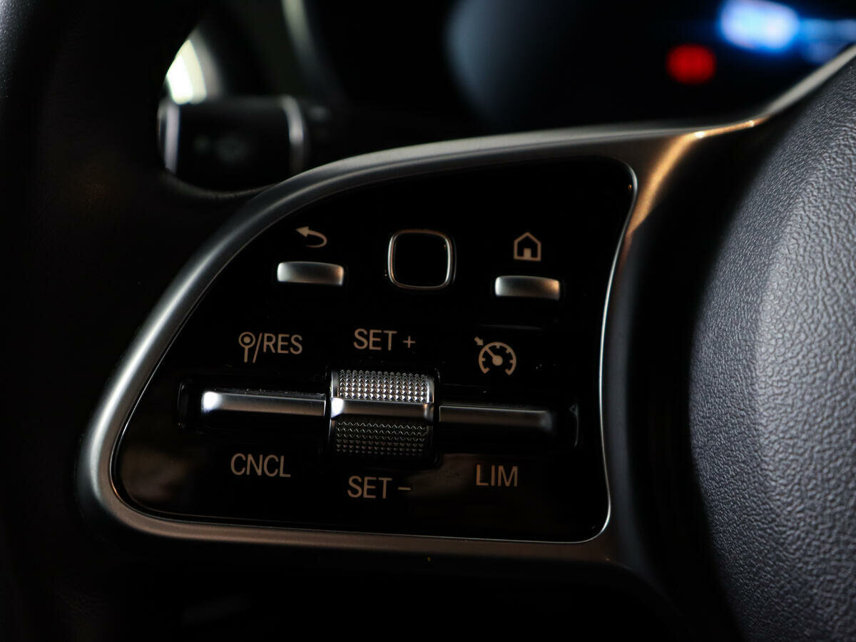 Mercedes-Benz GLC 300, 2020