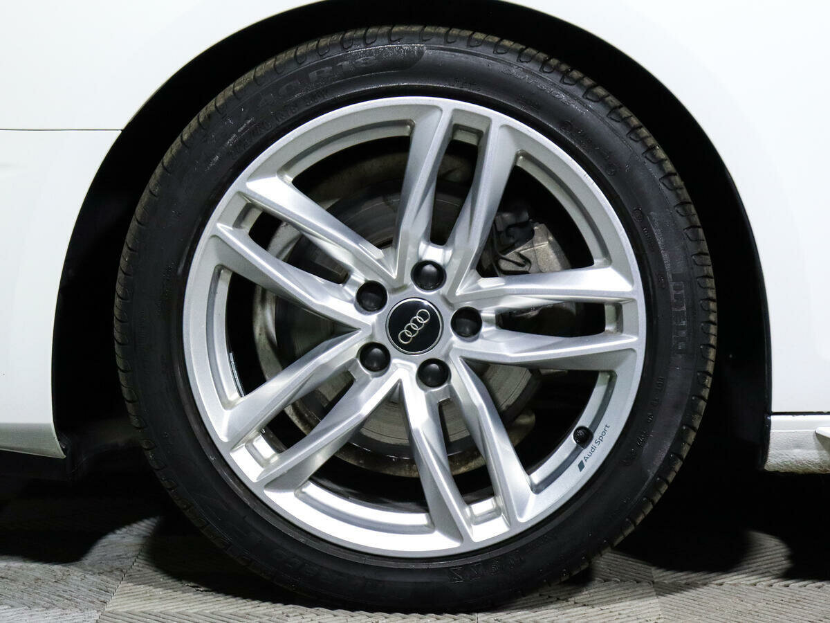 Audi A4 35 TFSI, 2020