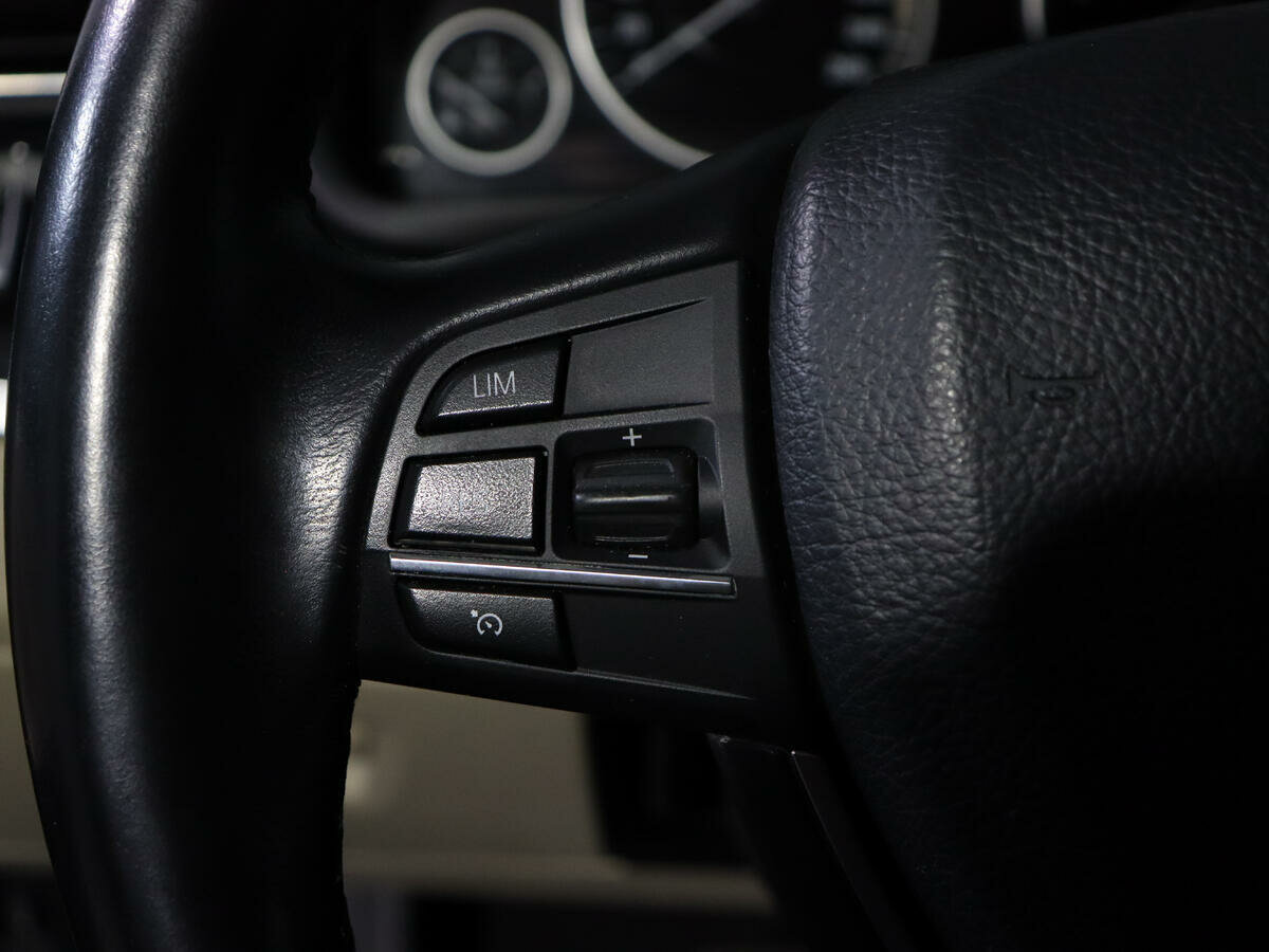 BMW 5 серии 525d xDrive, 2012