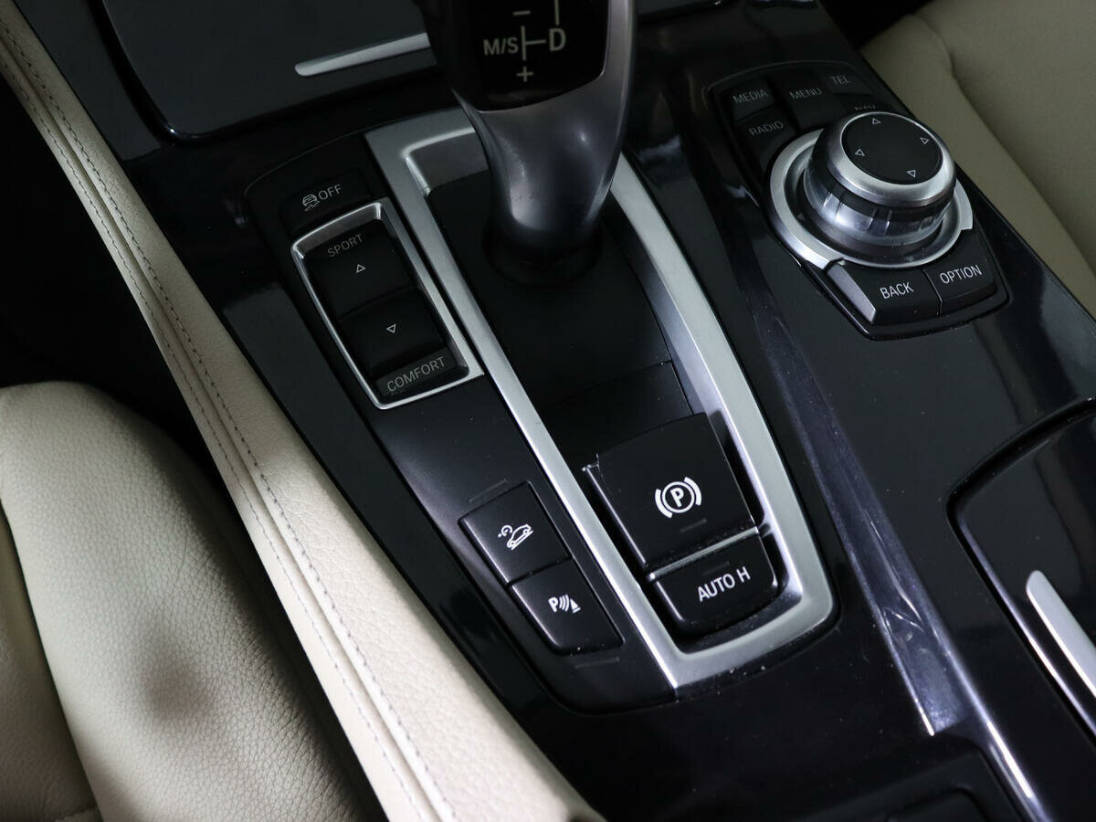 BMW 5 серии 525d xDrive, 2012