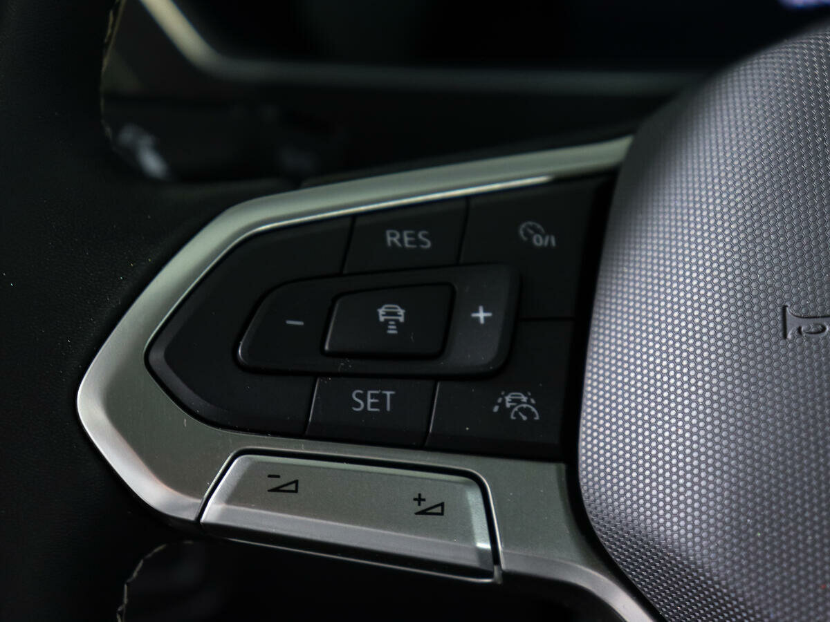 Volkswagen Tiguan, 2022