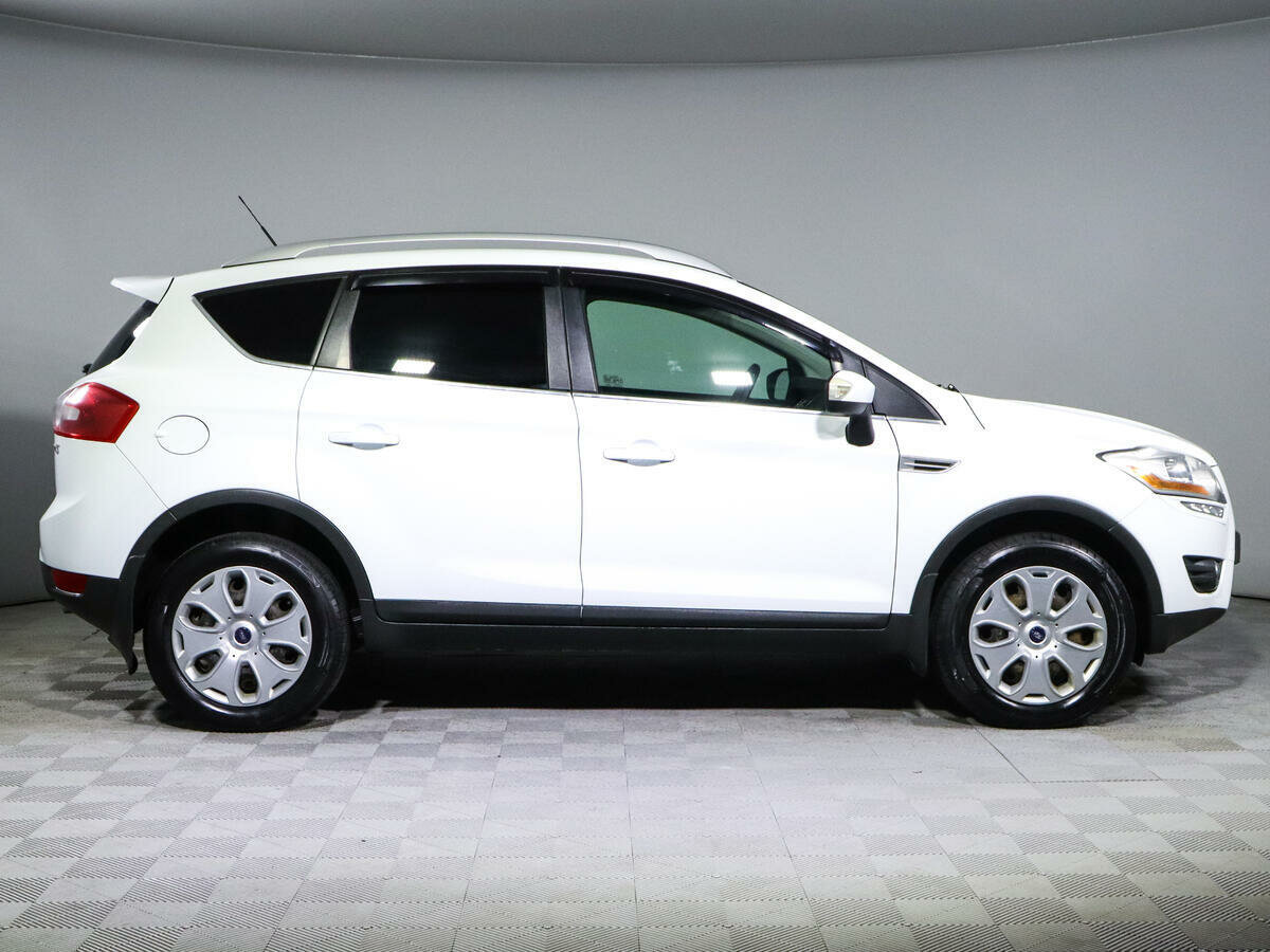Ford Kuga, 2012