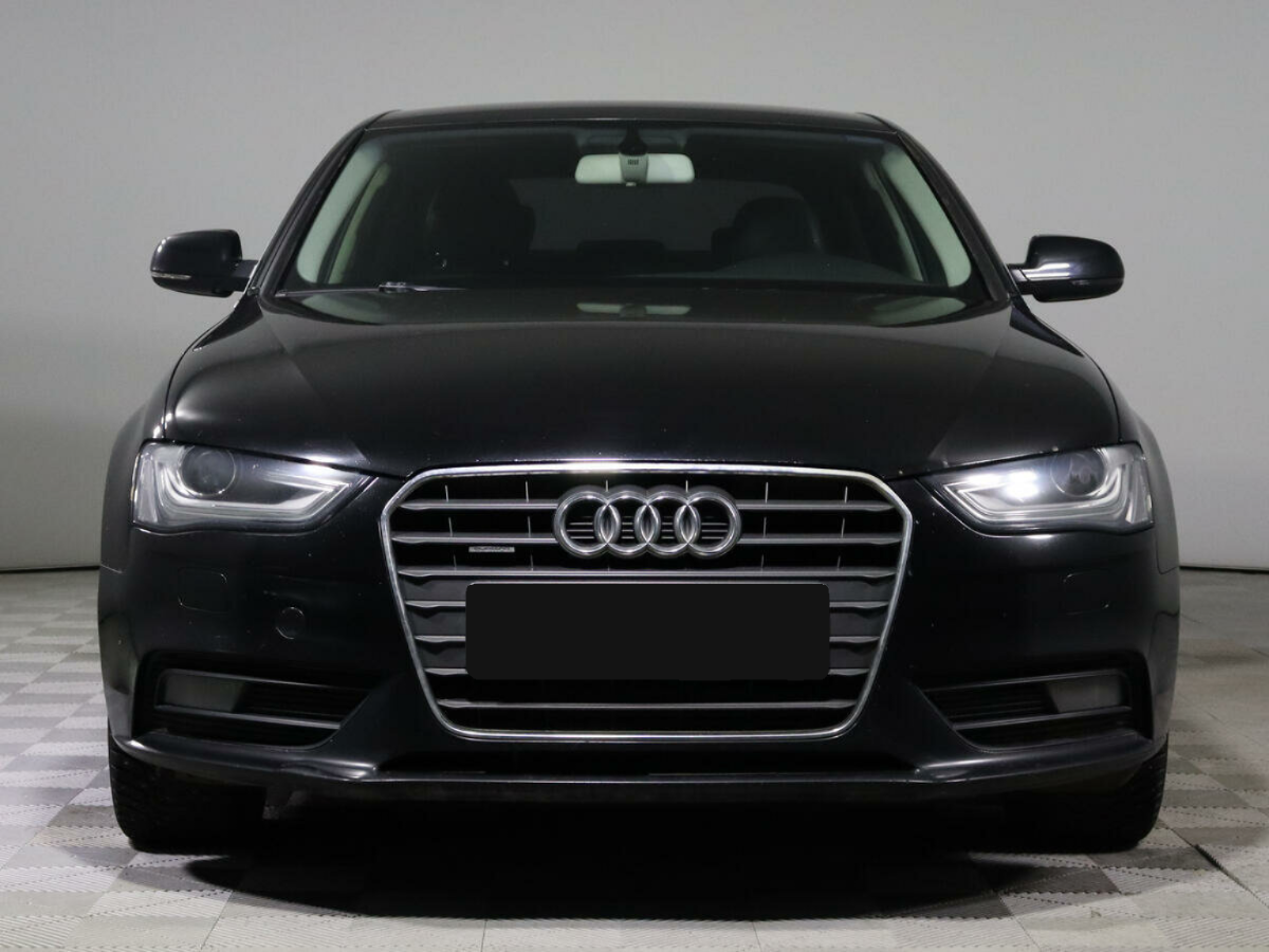 Audi A4, 2012