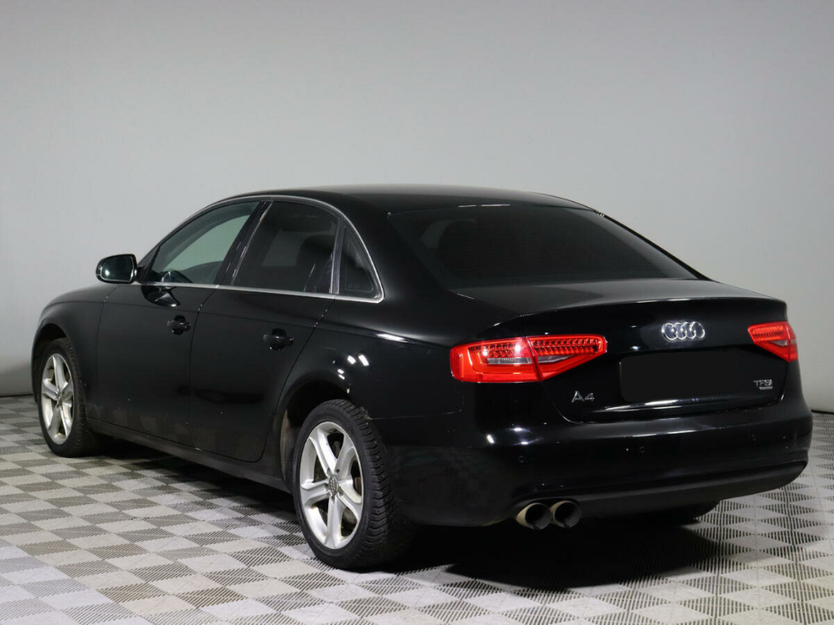 Audi A4, 2012