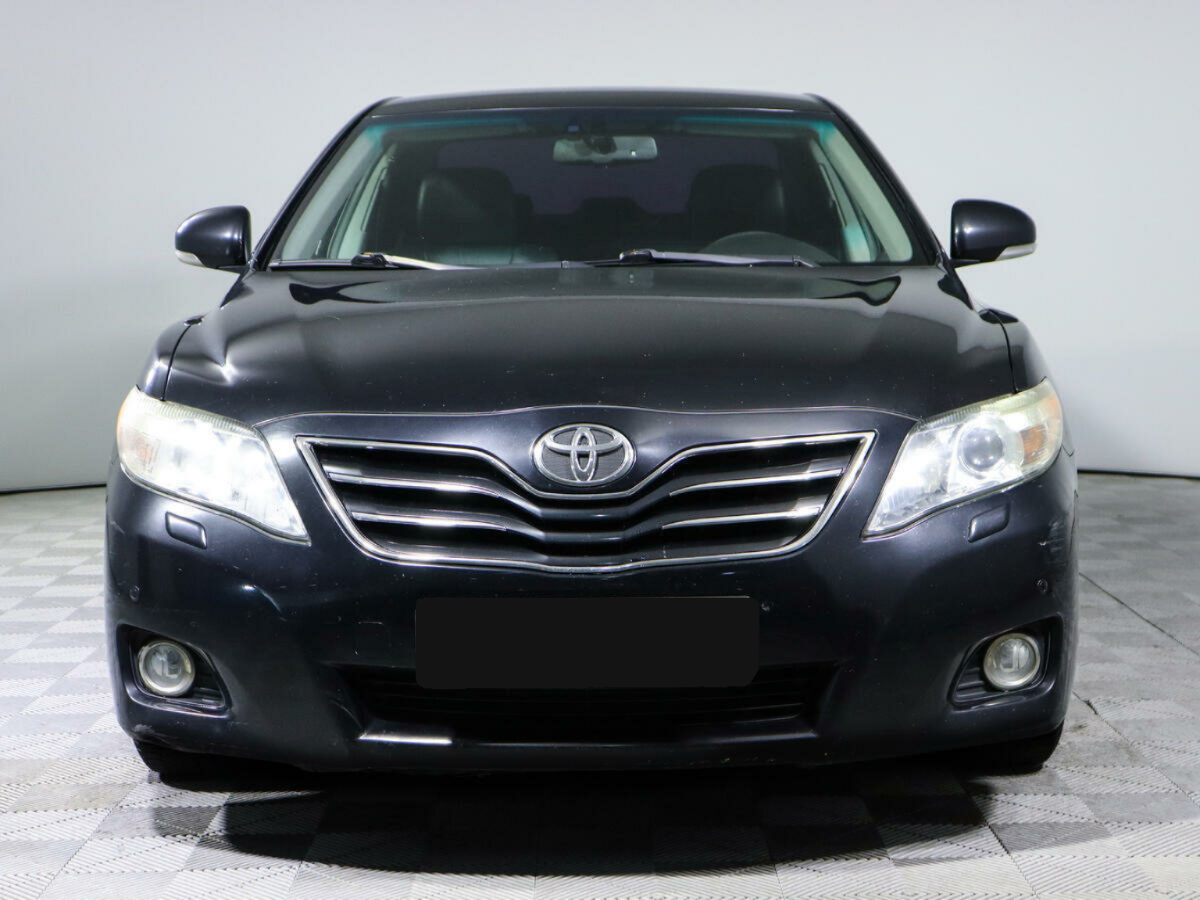 Toyota Camry, 2011