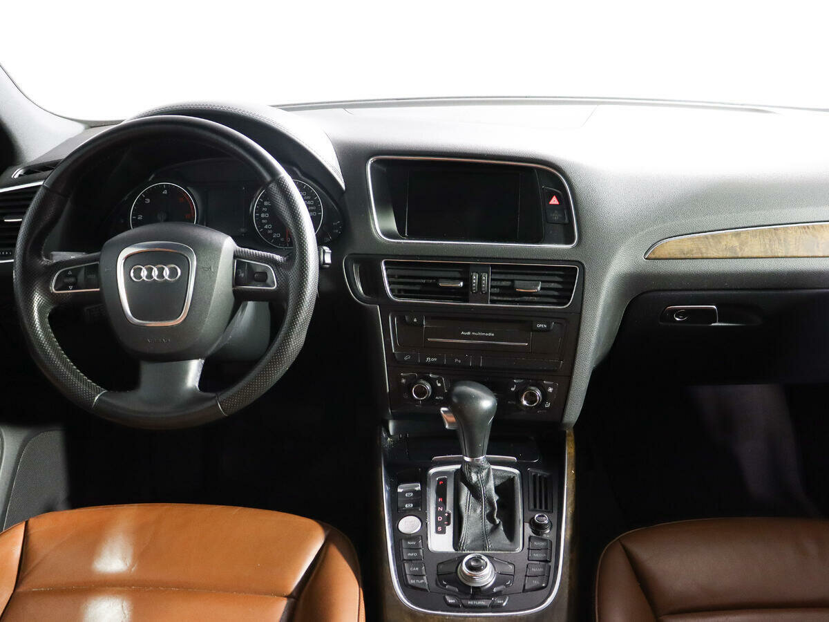 Audi Q5, 2011