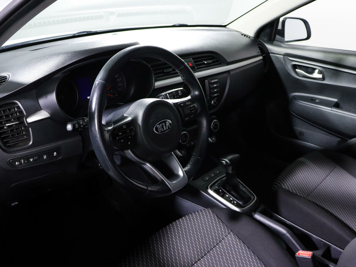 Kia Rio X-Line, 2018