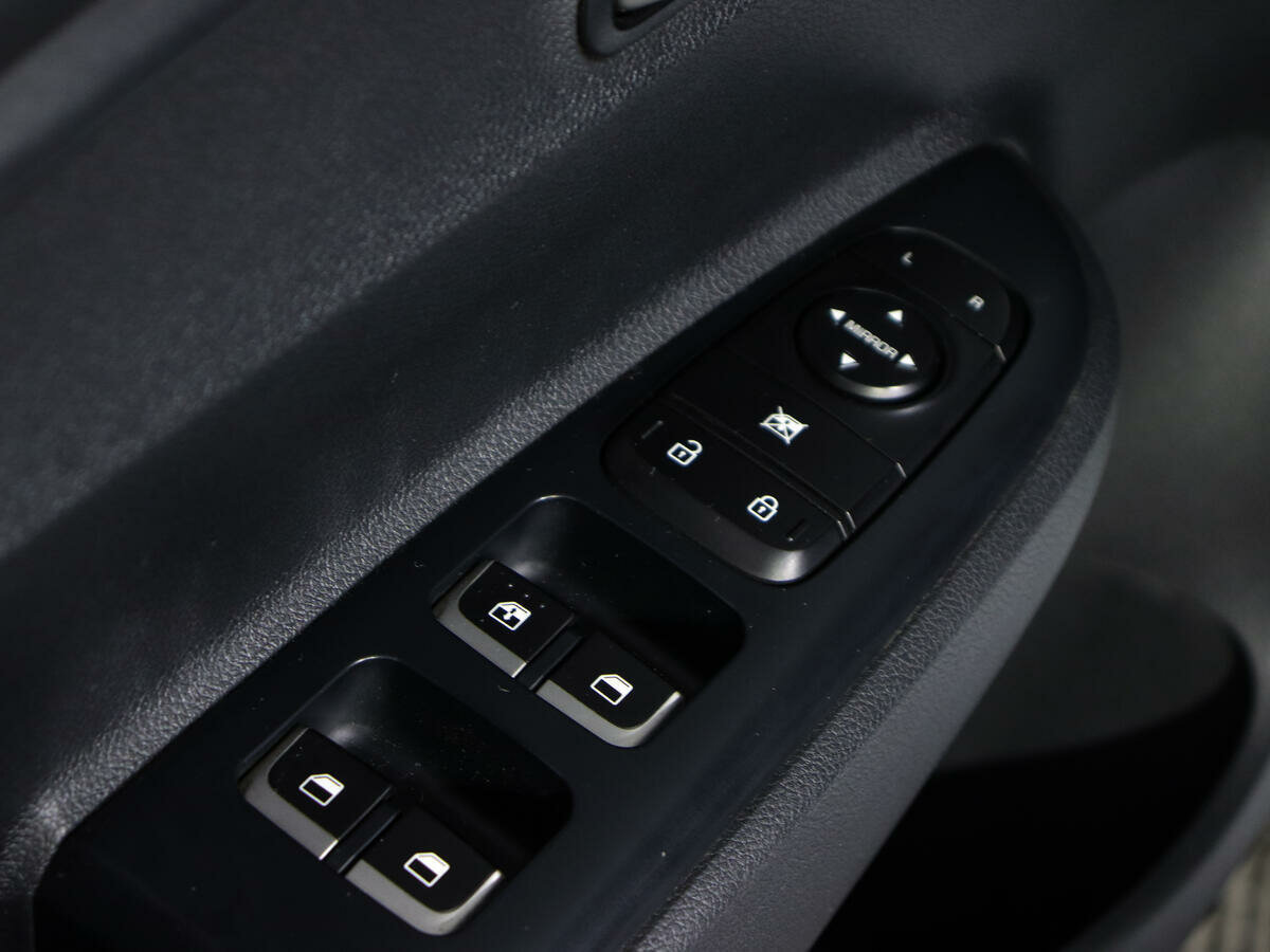 Kia Rio X-Line, 2018