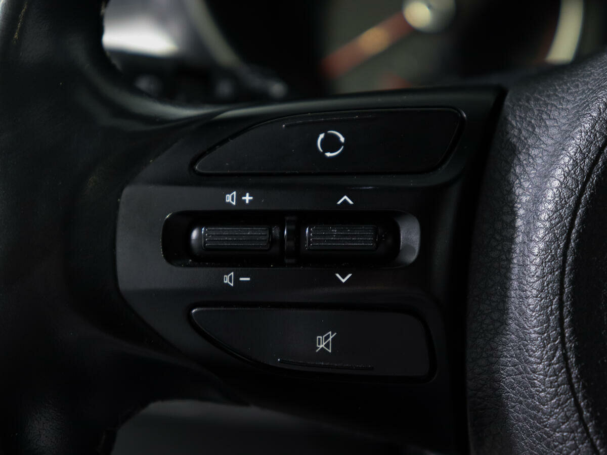 Kia Rio X-Line, 2018