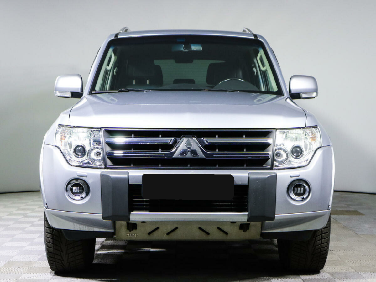 Mitsubishi Pajero, 2011