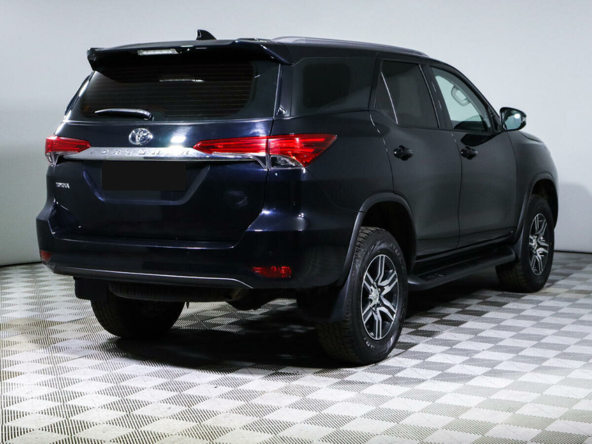 Toyota Fortuner, 2021