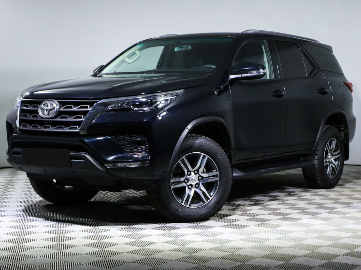 Toyota Fortuner, 2021