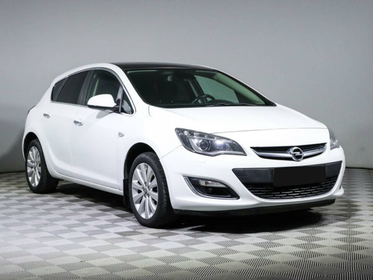 Opel Astra, 2012