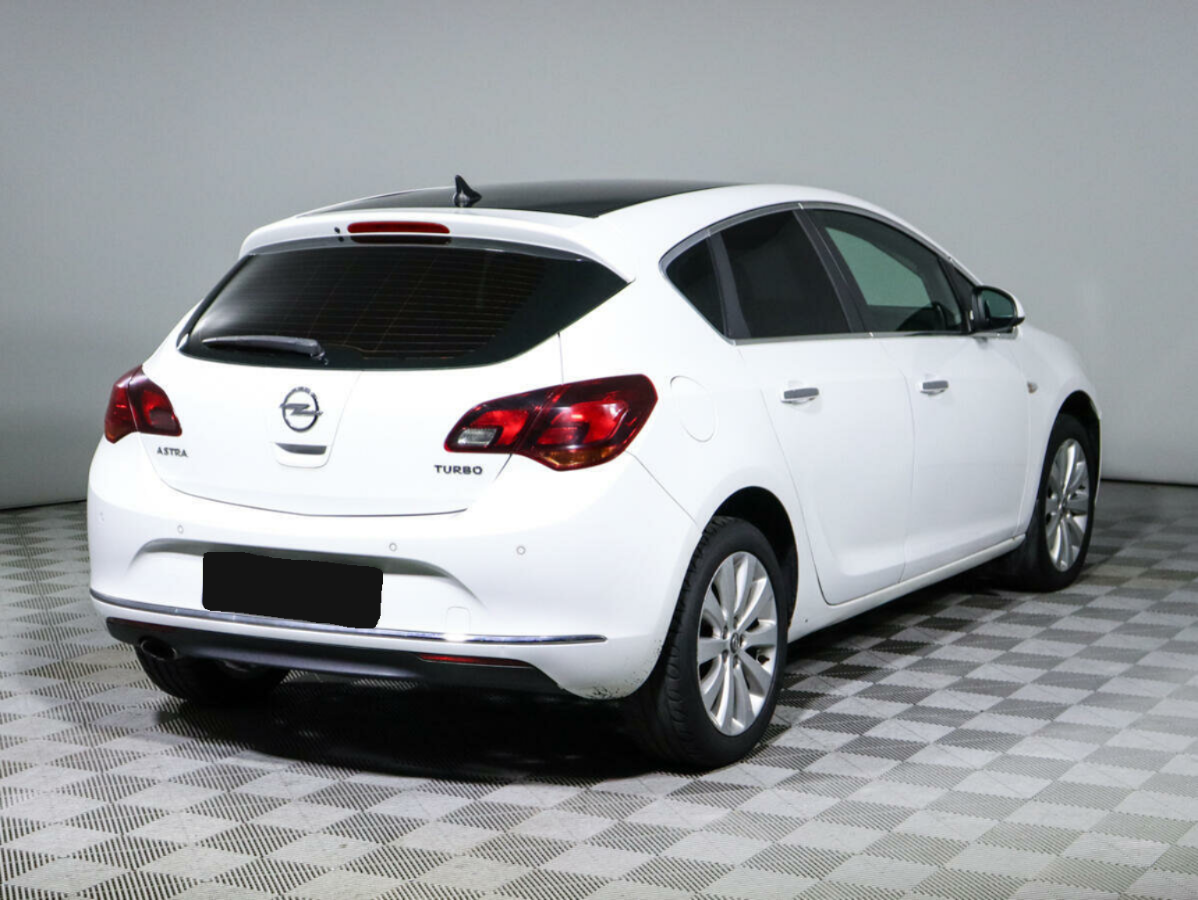 Opel Astra, 2012