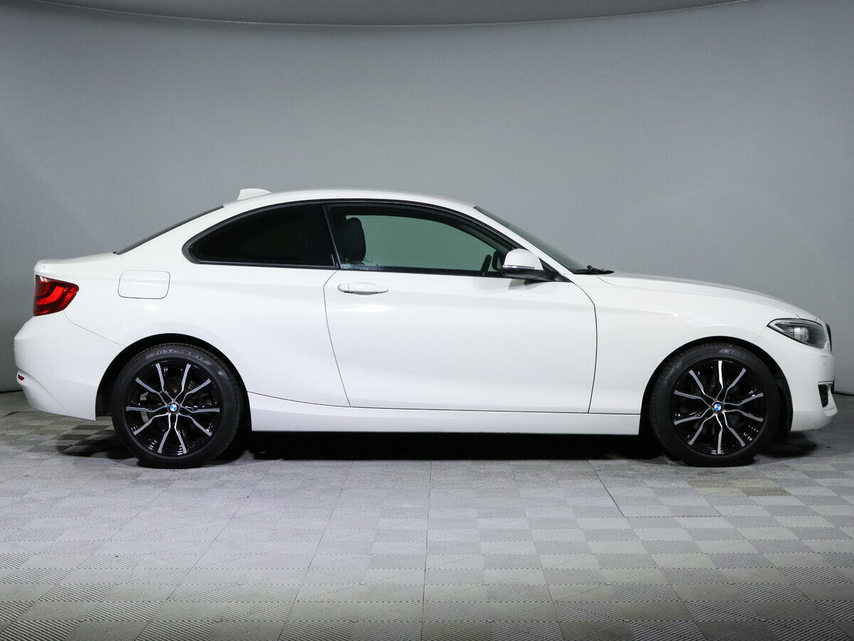 BMW 2 серии 220i, 2014