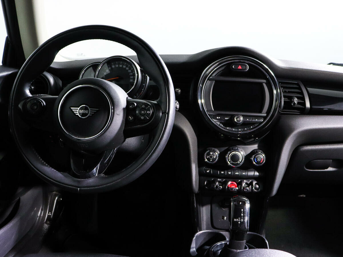 Mini Hatch Cooper, 2021