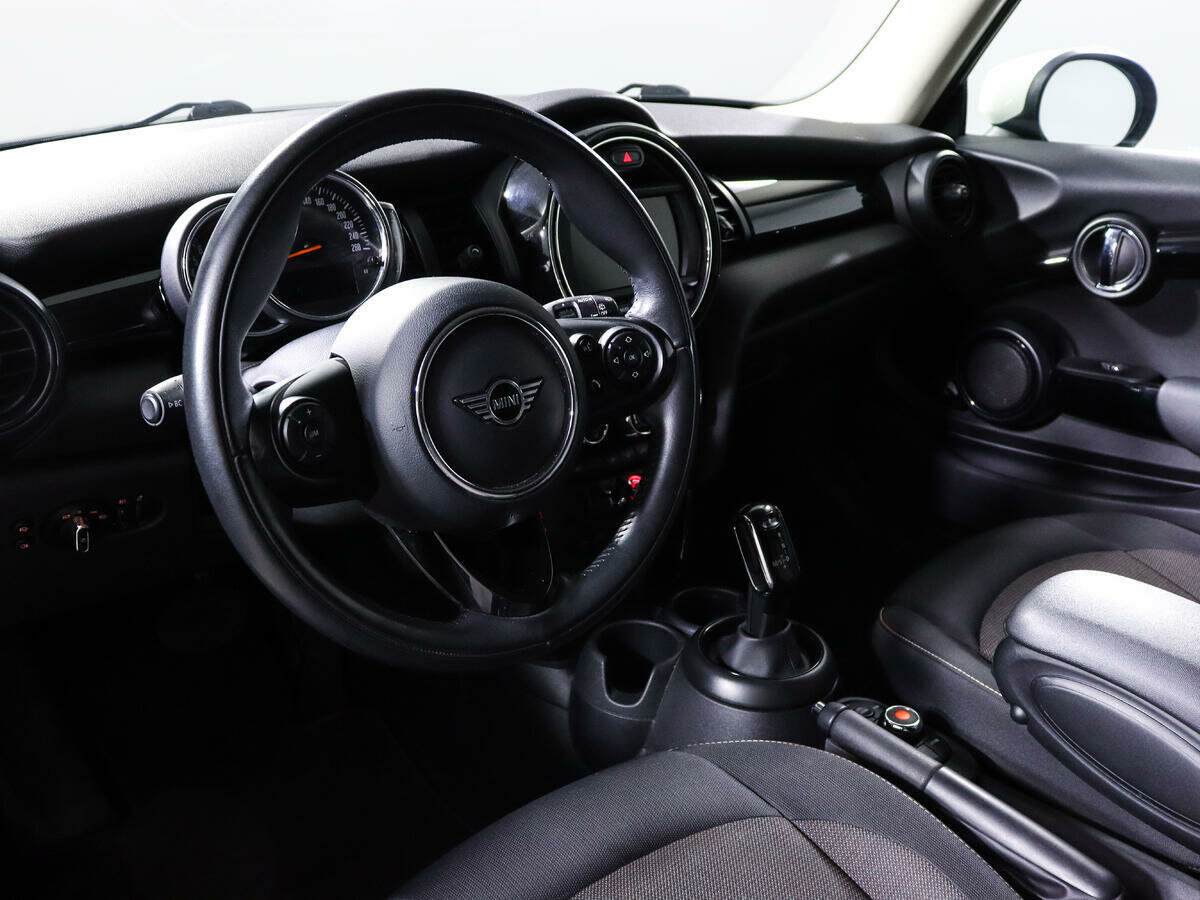 Mini Hatch Cooper, 2021