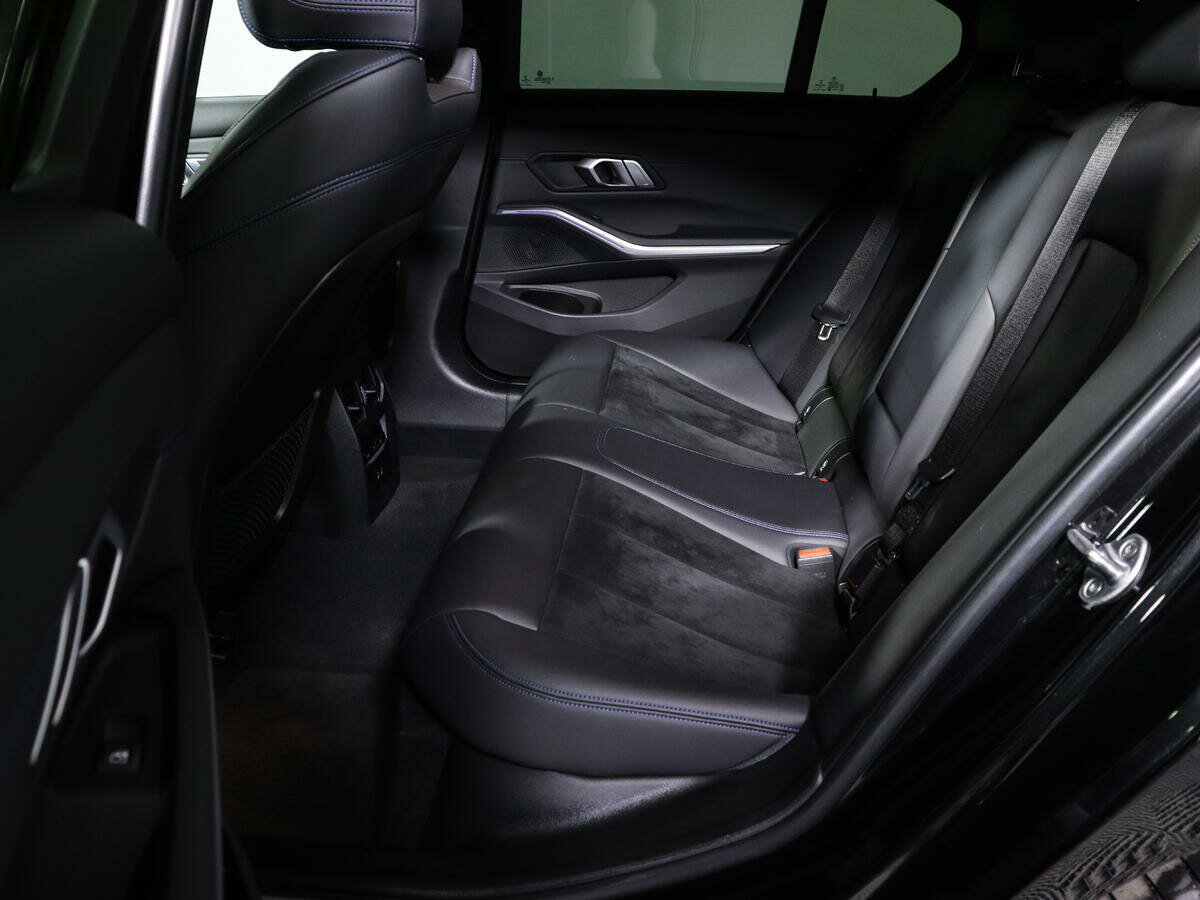 BMW 3 серии 320i xDrive, 2020