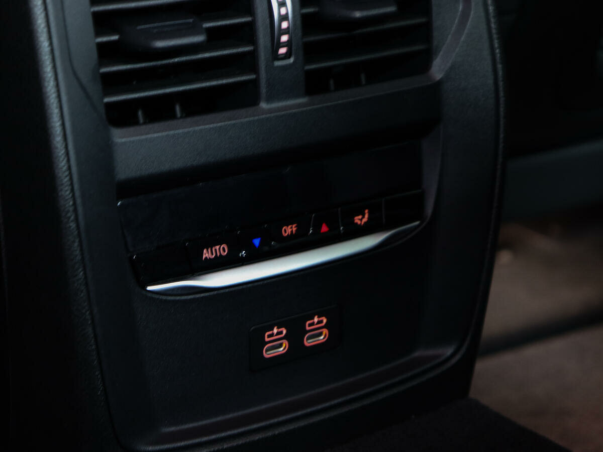 BMW 3 серии 320i xDrive, 2020