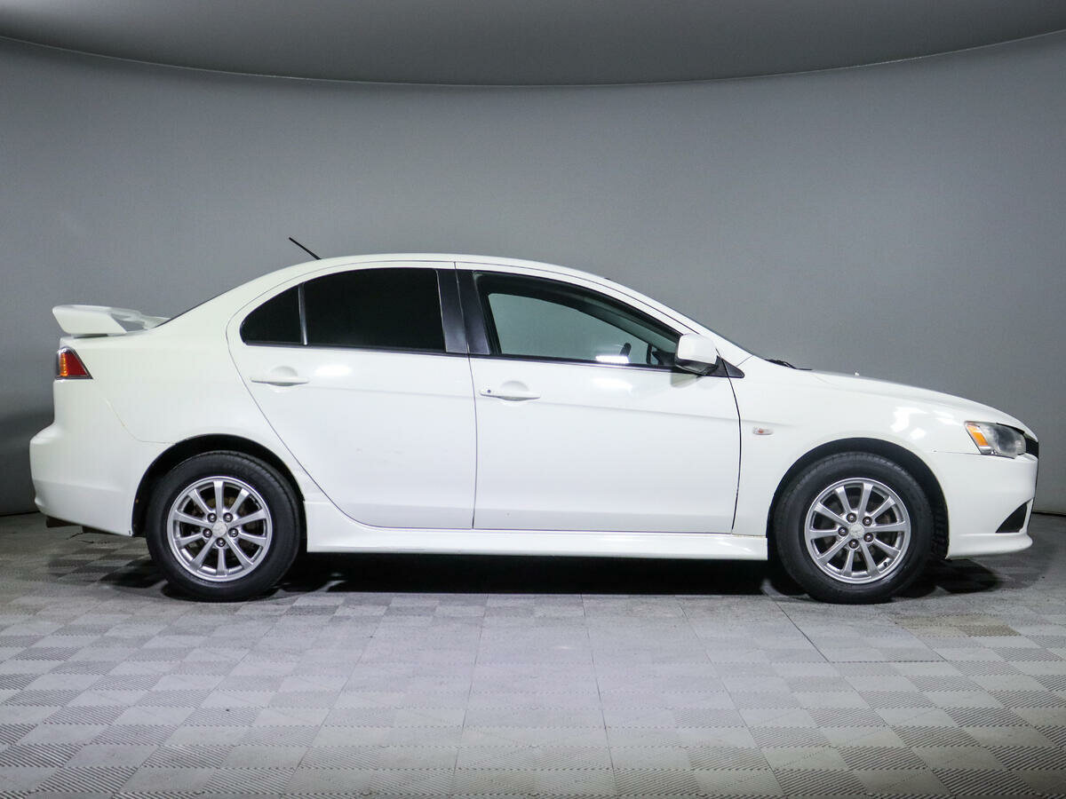 Mitsubishi Lancer, 2012
